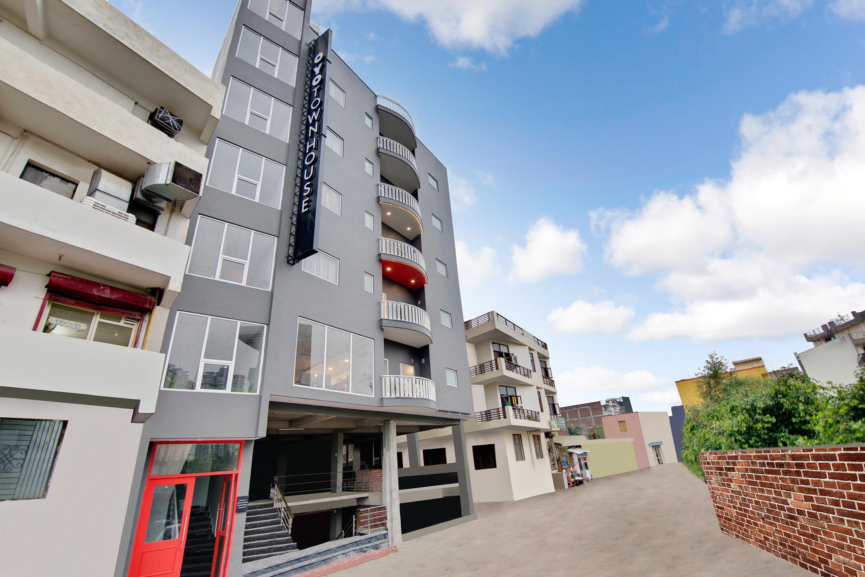 Townhouse Sector 49 Near Logix City Centre Noida Eksteriør bilde