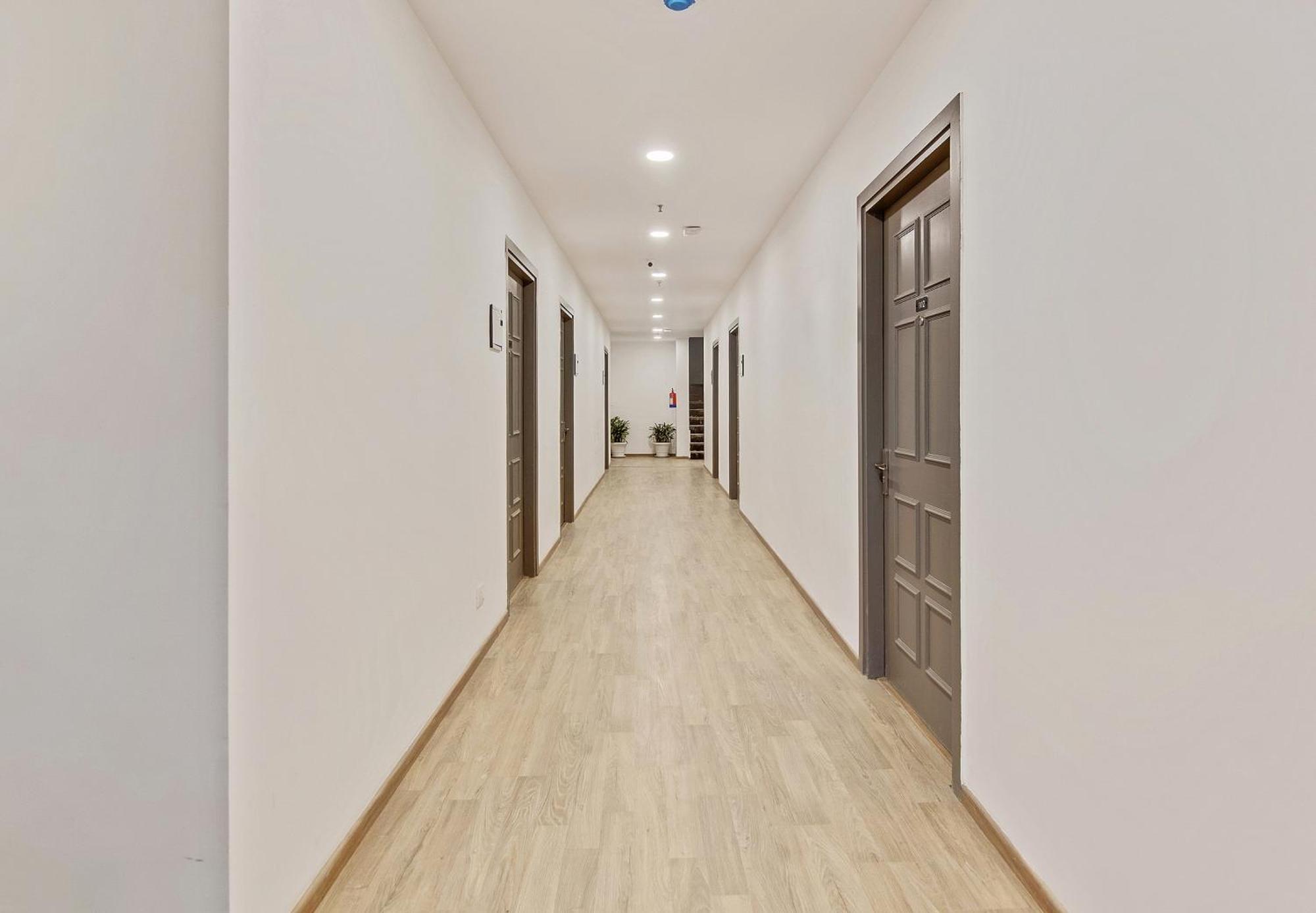 Townhouse Sector 49 Near Logix City Centre Noida Eksteriør bilde